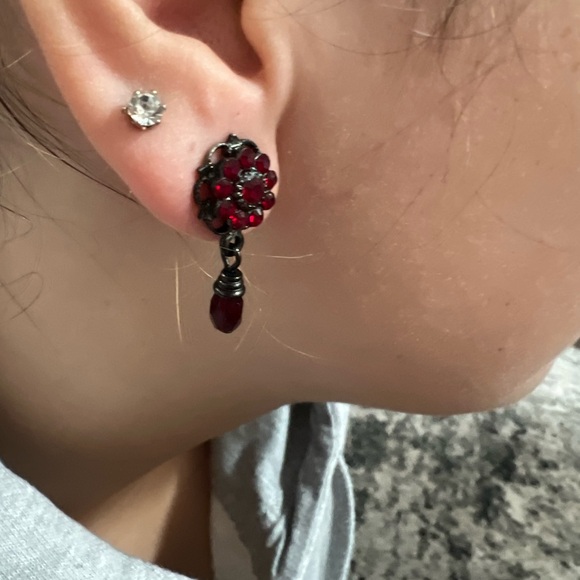 Vintage Ruby Red Floral Drop Earrings - Picture 3 of 3